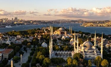 4 Nights Istanbul 2 Nights Antalya Honeymoon Package